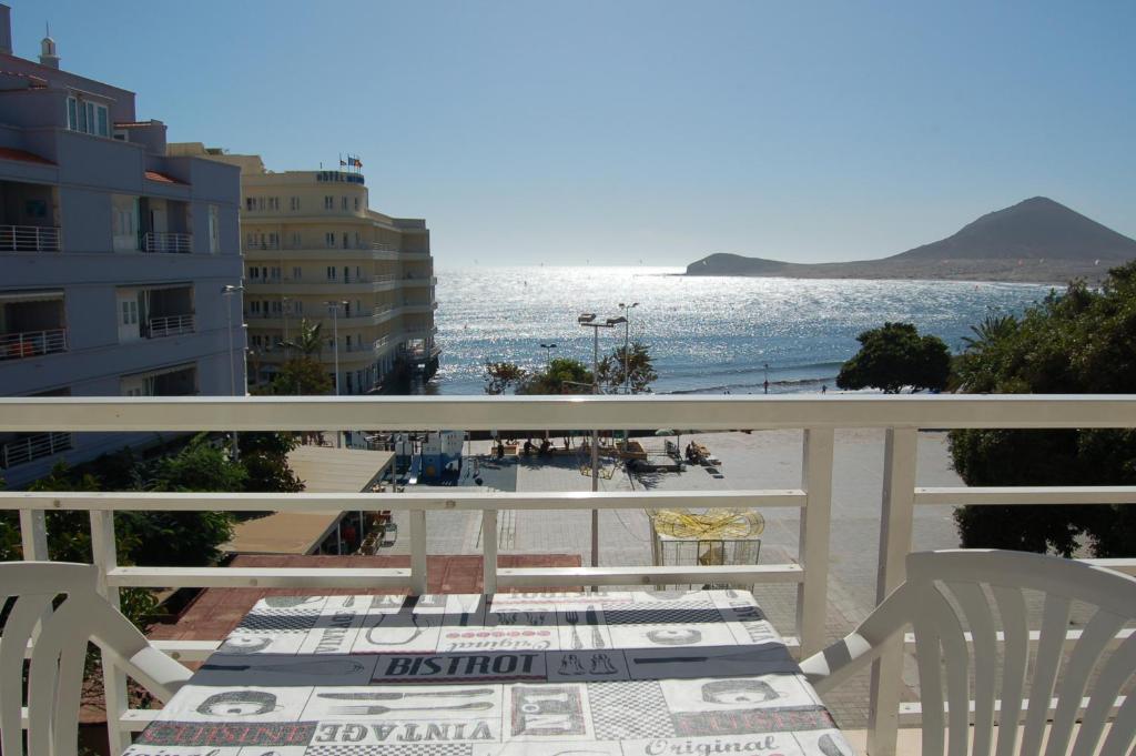 APARTAMENTOS LOS LAURELES - Appartement Met Uitzicht Op Zee