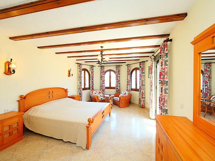 Postel nebo postele na pokoji v ubytování Seaview Villa Balcon al Mar Javea