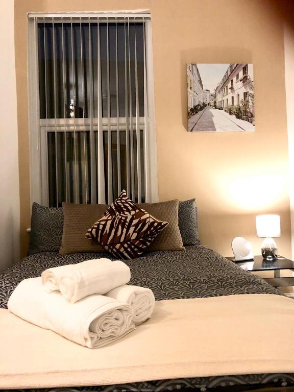 BELMONT Apartments - One-Bedroom Apartment