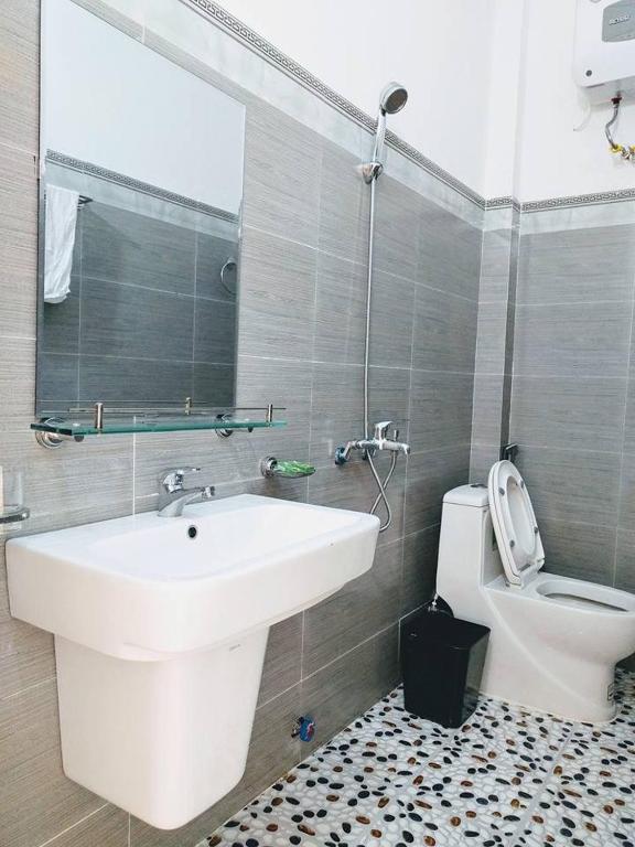 Koupelna v ubytování AKU HOUSE Villa Ao vua