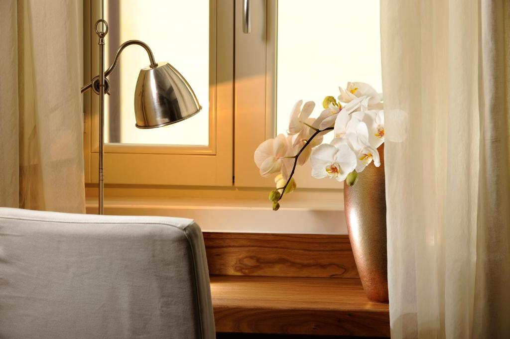 Mario De' Fiori 37 - 10