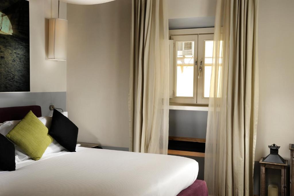 Mario De' Fiori 37 - 7