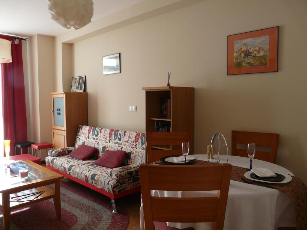 Posedenie v ubytovaní Espe Daga Apartamento