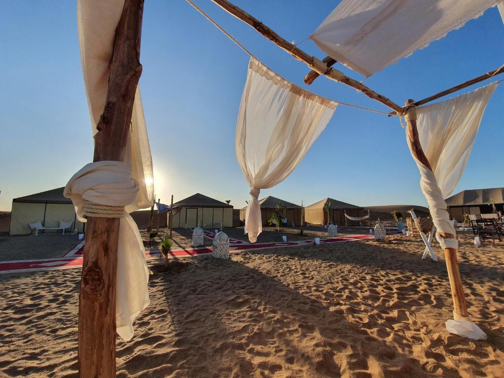 Příroda nedaleko luxury tent