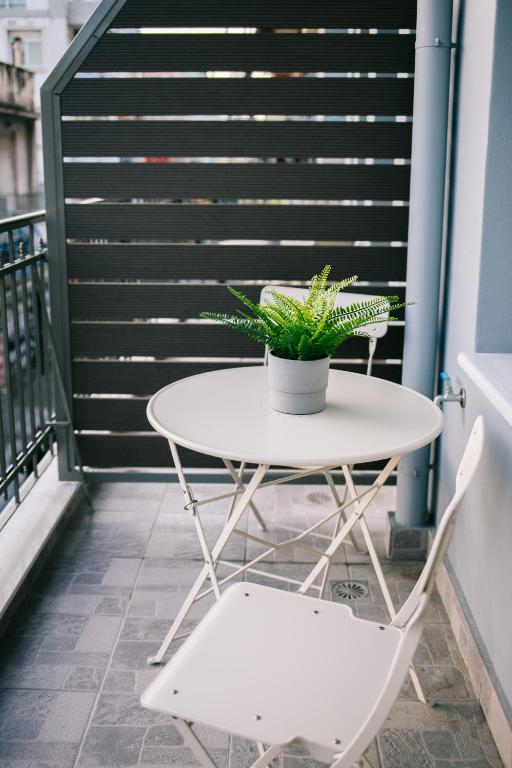 Volos Suites Center - 8