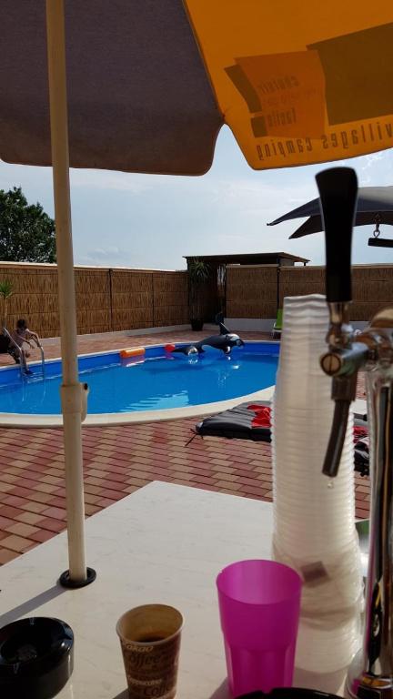 Bazén v ubytování Casa Arina nebo v jeho okolí