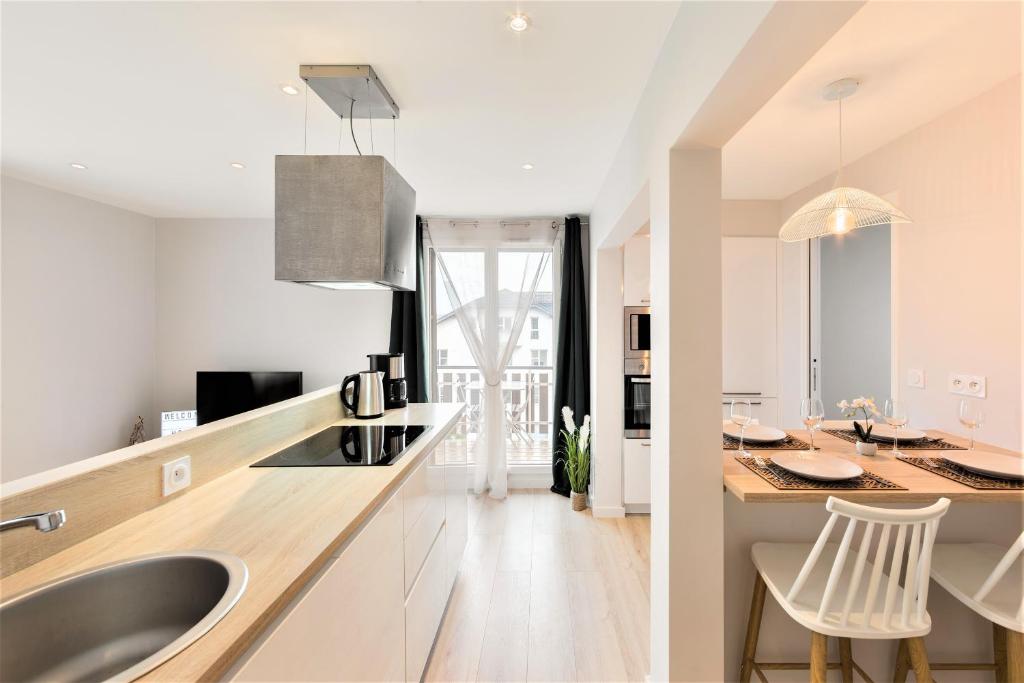 Le Golden Green à 5min du centre-ville avec parking privatif gratuit - Wohnung Mit Einem Schlafzimmer