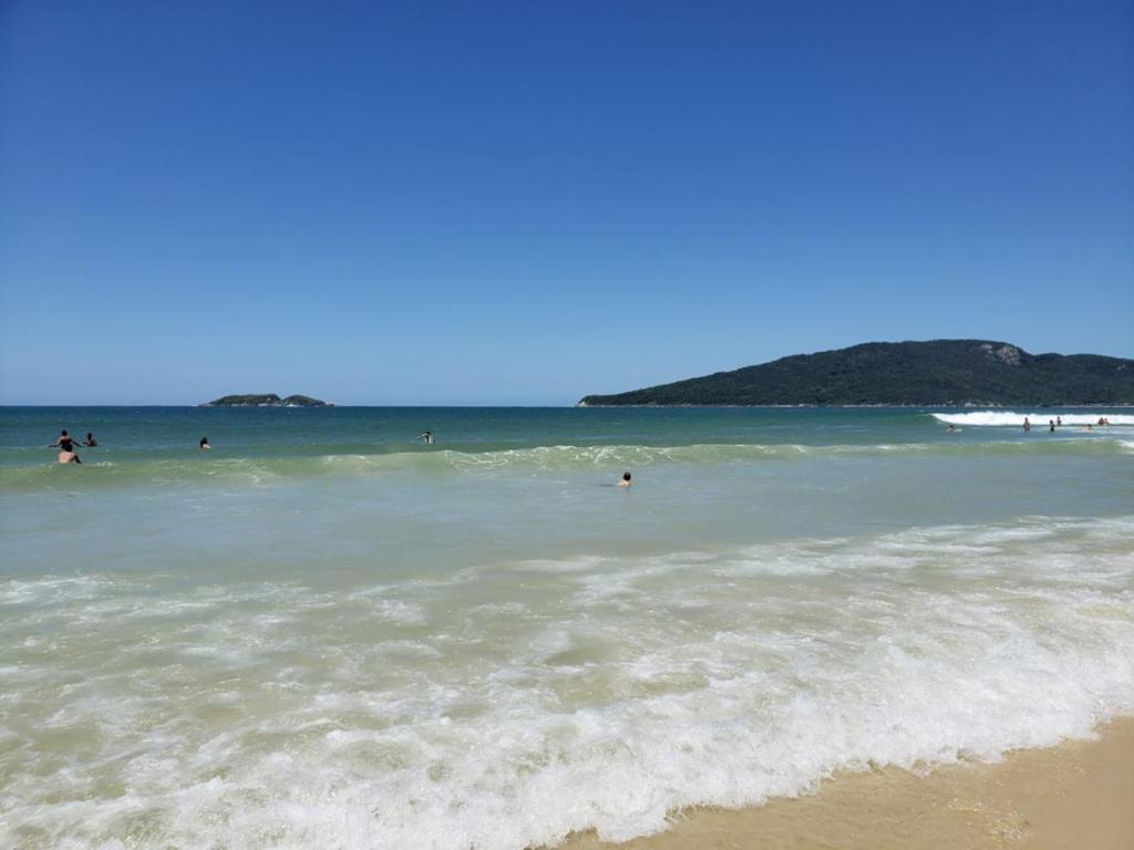  Apartamento Pé na Areia com Vista para Praia dos Ingleses