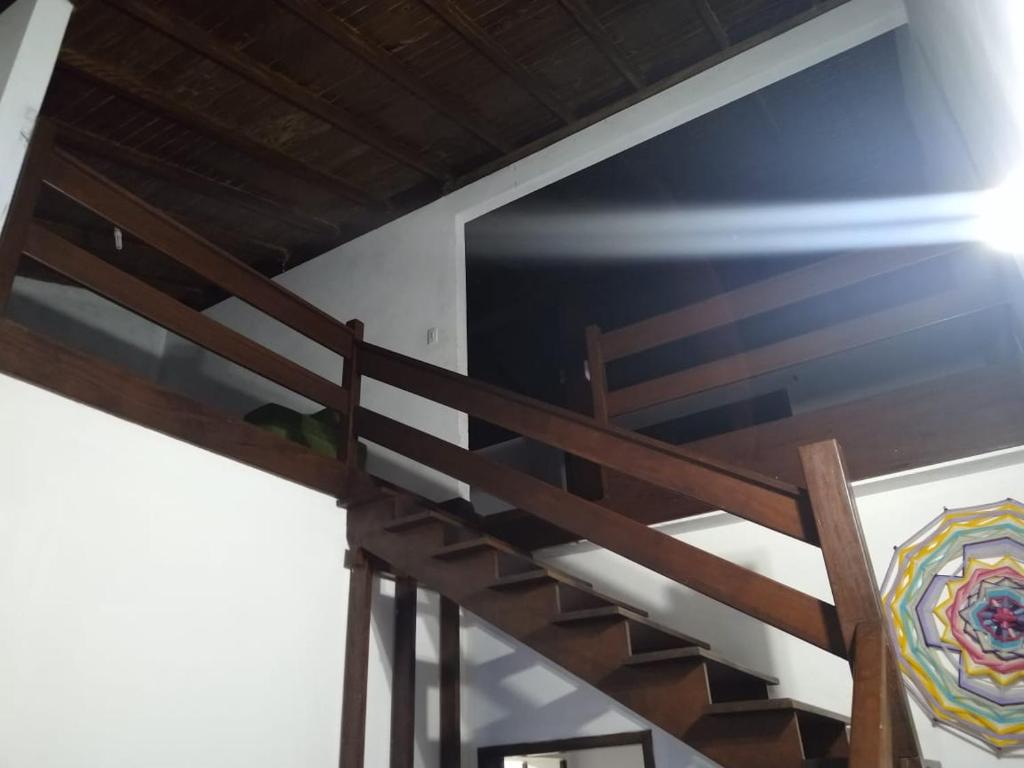  CASA 3 DORM COMPLETA A 700 M DO MAR - IMBITUBA