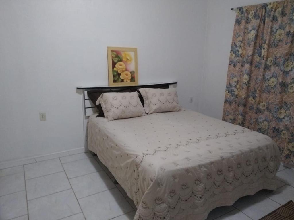  CASA 3 DORM COMPLETA A 700 M DO MAR - IMBITUBA