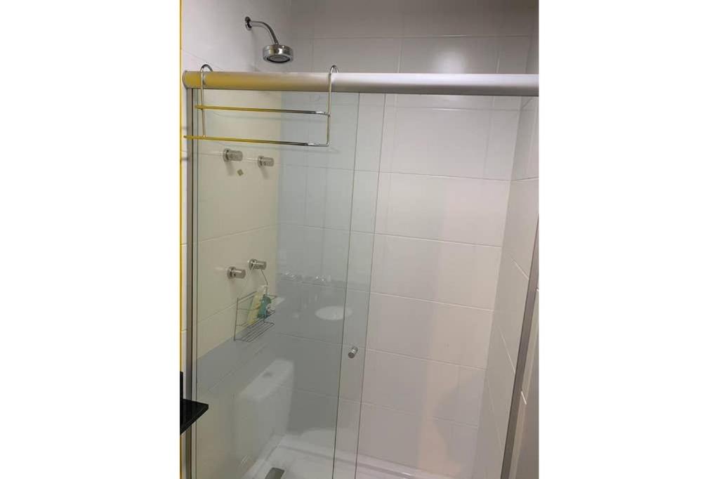  AP C/INFINITY POOL LARGO DO AROUCHE CD414