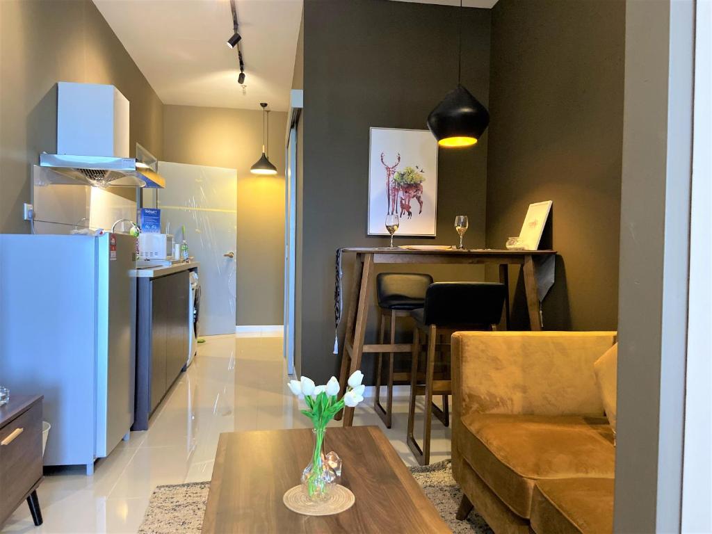 HighPark Suites in Petaling Jaya, Kelana Jaya by Plush - Estudio Con Vista De Jardín