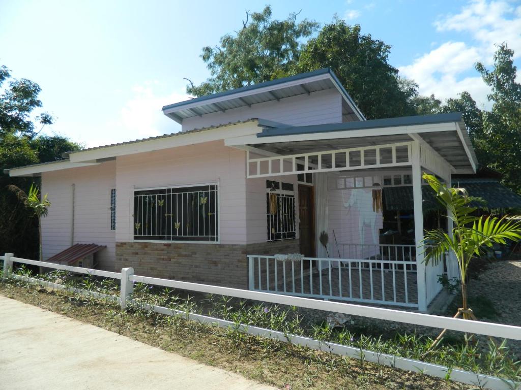 Pai Iyara Resort, Pai - Updated 2022 Prices