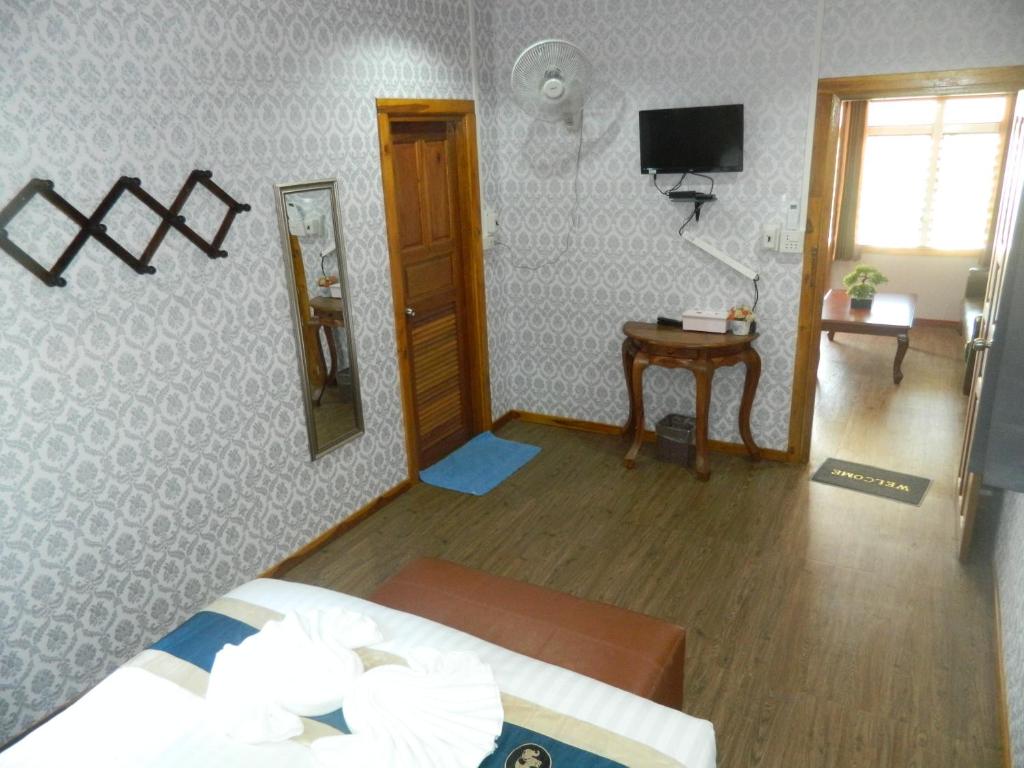 TV a/nebo společenská místnost v ubytování Pai Iyara Resort