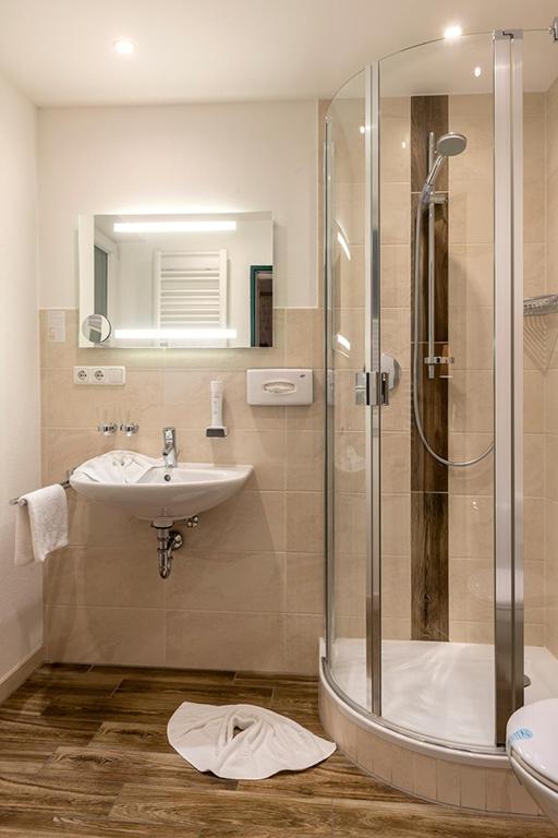 Koupelna v ubytování Almhotel Grünsteinblick