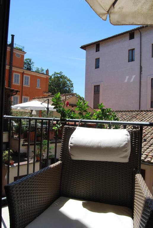 A balcony or terrace at Pettinary Village B&B
