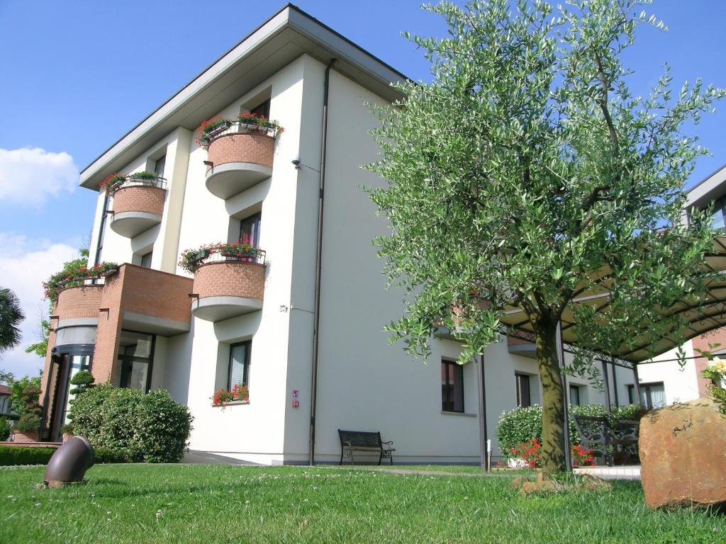 Budova, v ktorej sa hotel nachádza