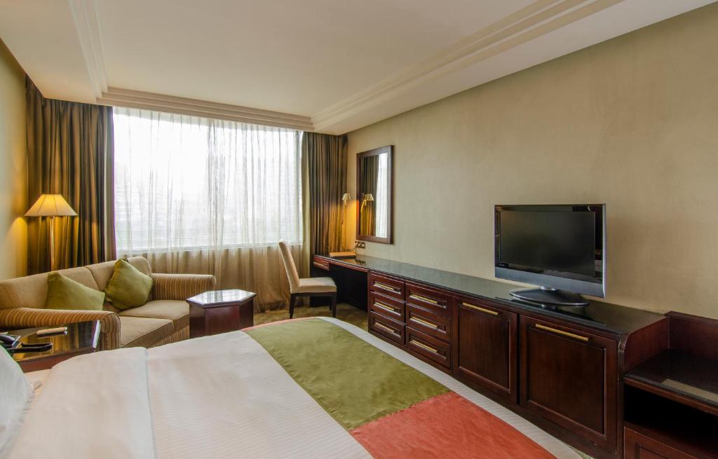 Pan Pacific Sonargaon Dhaka - Deluxe King Room