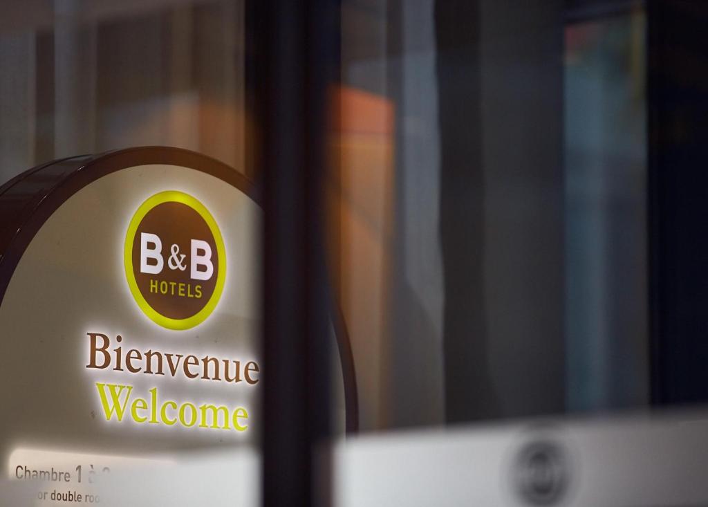 B&B HOTEL Paris Porte des Lilas - Resim 22