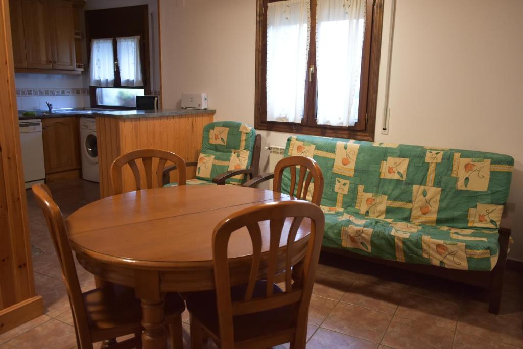 Kuchyň nebo kuchyňský kout v ubytování Apartamentos Casa Esperanza - Ordesa