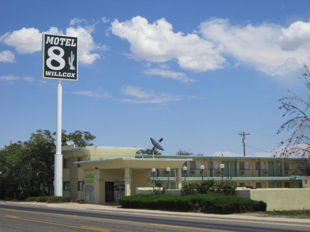 Gedung tempat motel berlokasi