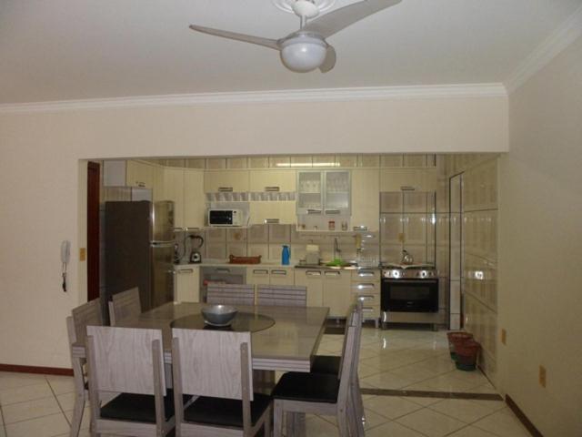  Lindo Apartamento em Bombinhas