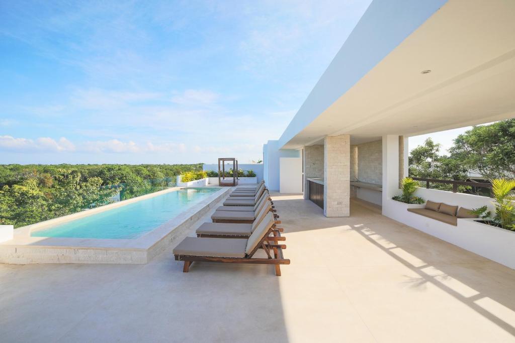 Bazén v ubytování Hotel Blanco Tulum Adults Only nebo v jeho okolí