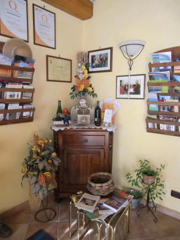 Fotografie z fotogalerie ubytování Agriturismo La Cascina v destinaci Bossolasco