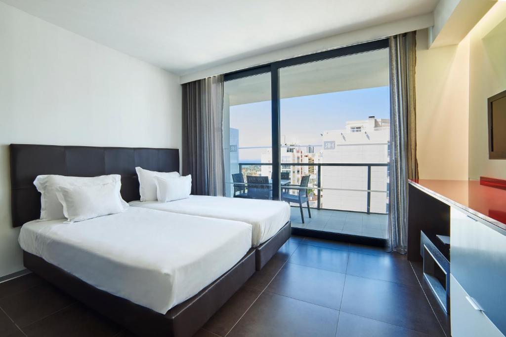 
Prestige Family Suite with Side Sea View
