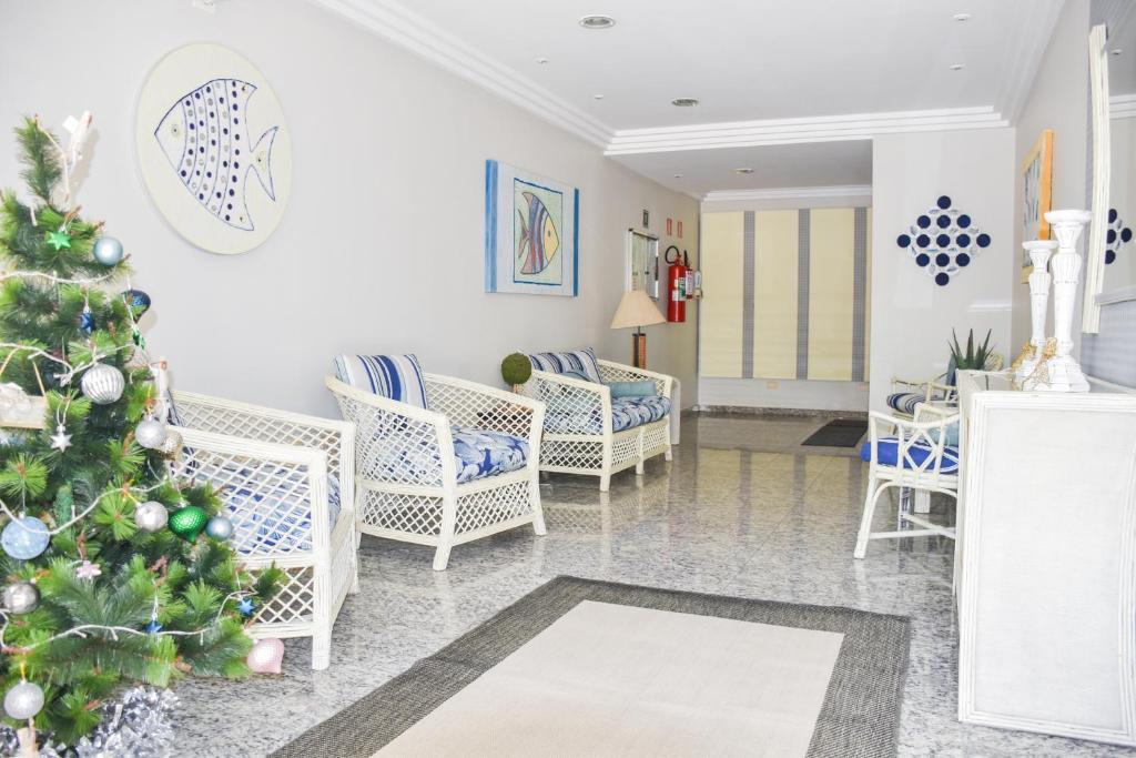  Cobertura Duplex c piscina e churrasqueira VISTA P MAR a 250 m da praia Guarujá Enseada