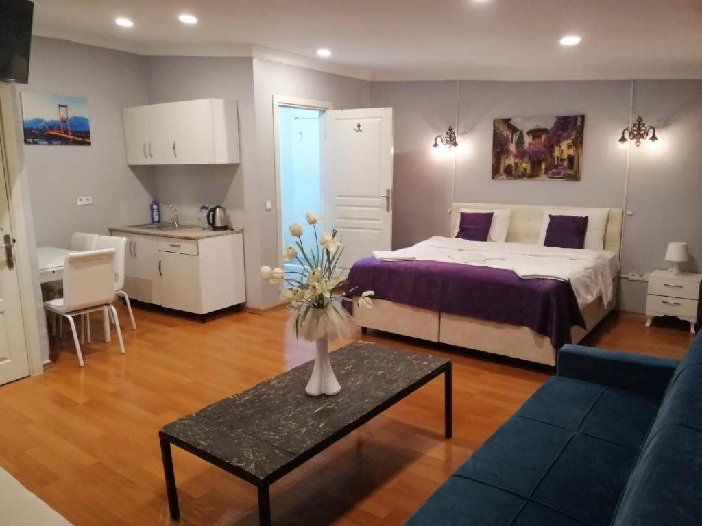 Η κουζίνα ή μικρή κουζίνα στο Medellin Apart Hotel Istanbul