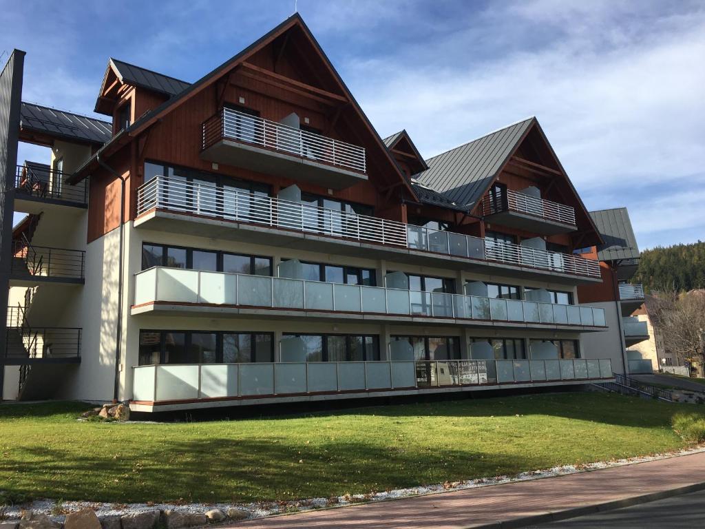 カルパチにあるApartament Gold Triventiのギャラリーの写真