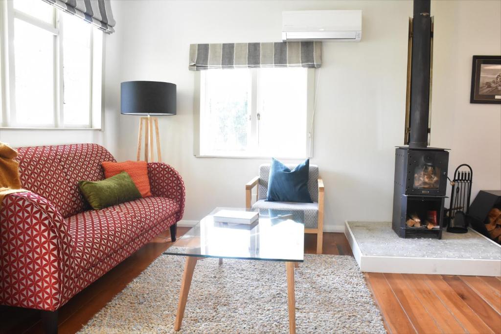 Shy Cottage and Studio - Resim 14