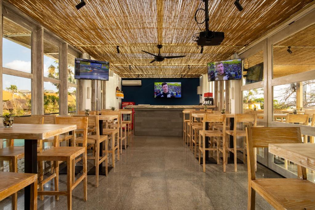 Restaurace v ubytování Away Bali Legian Camakila