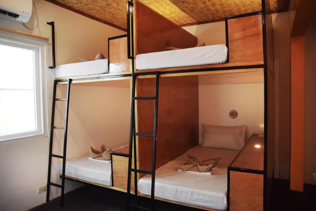 Guni Guni Hostel 5