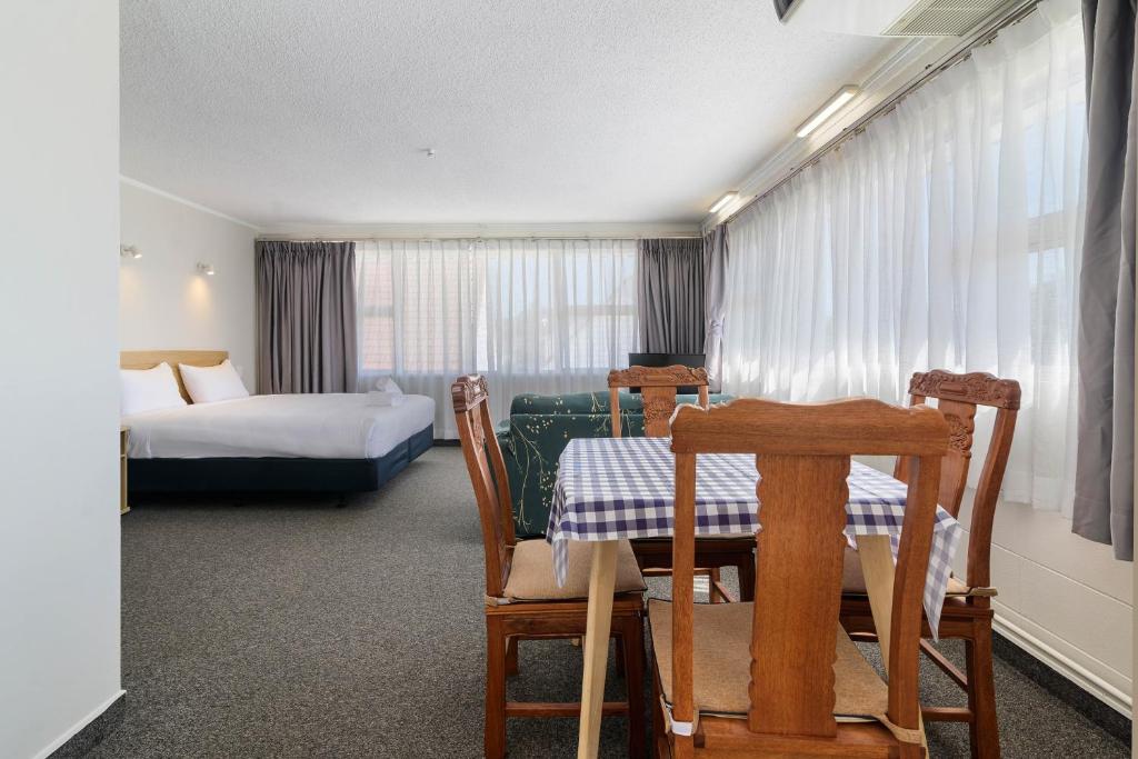 Thermal Oak Motel - Suite Roi