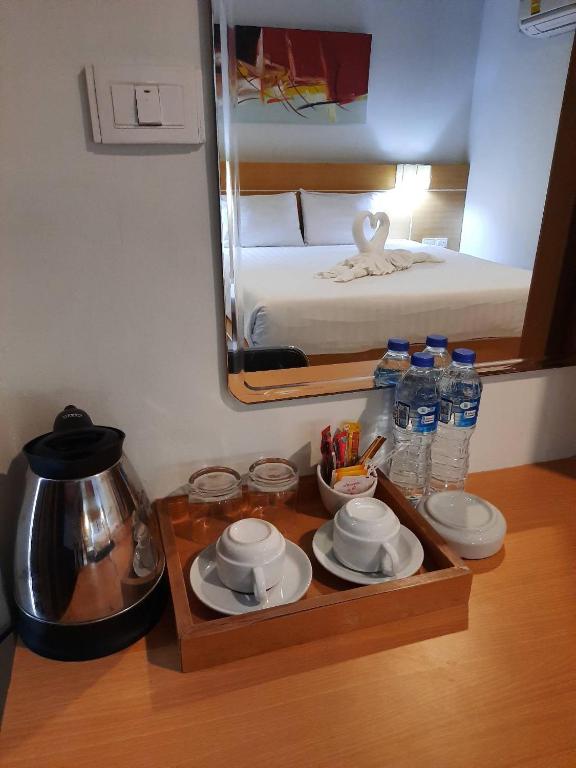Příslušenství pro přípravu čaje a kávy v ubytování Aspery Hotel - SHA Certified