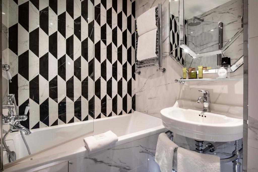 Hotel Residence Henri IV - Resim 29