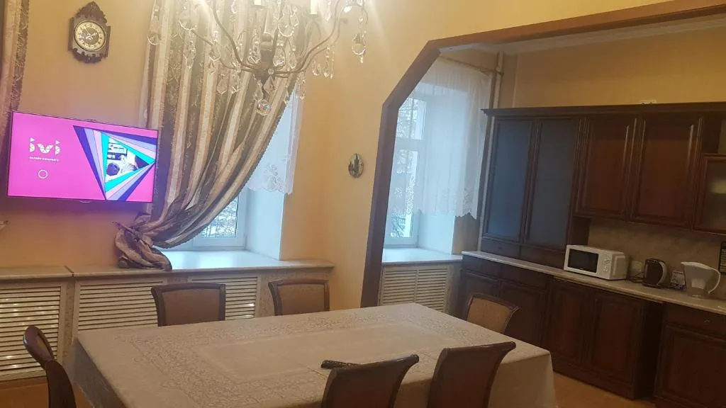 Apartment on Tverskaya street (110кв.м.) вблизи ст.м. Чернышевская, Kudrovo, Russia