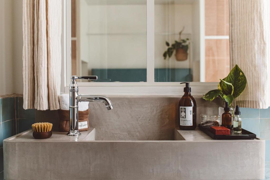 HOY Paris - Yoga Hotel - 12