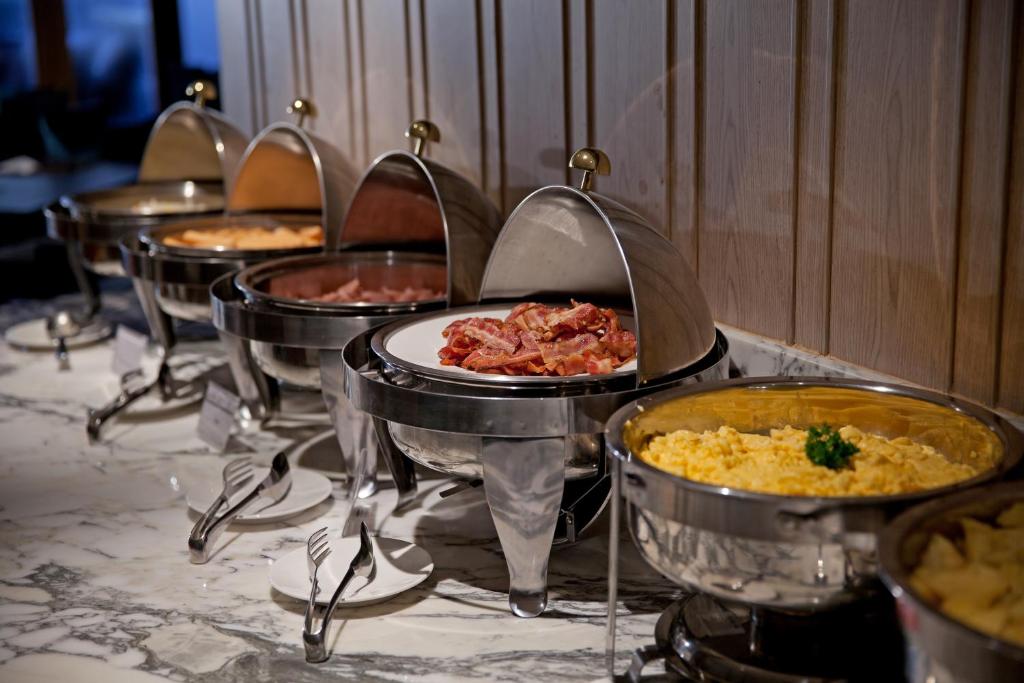 Arcadia Suites Bangkok - Resim 25