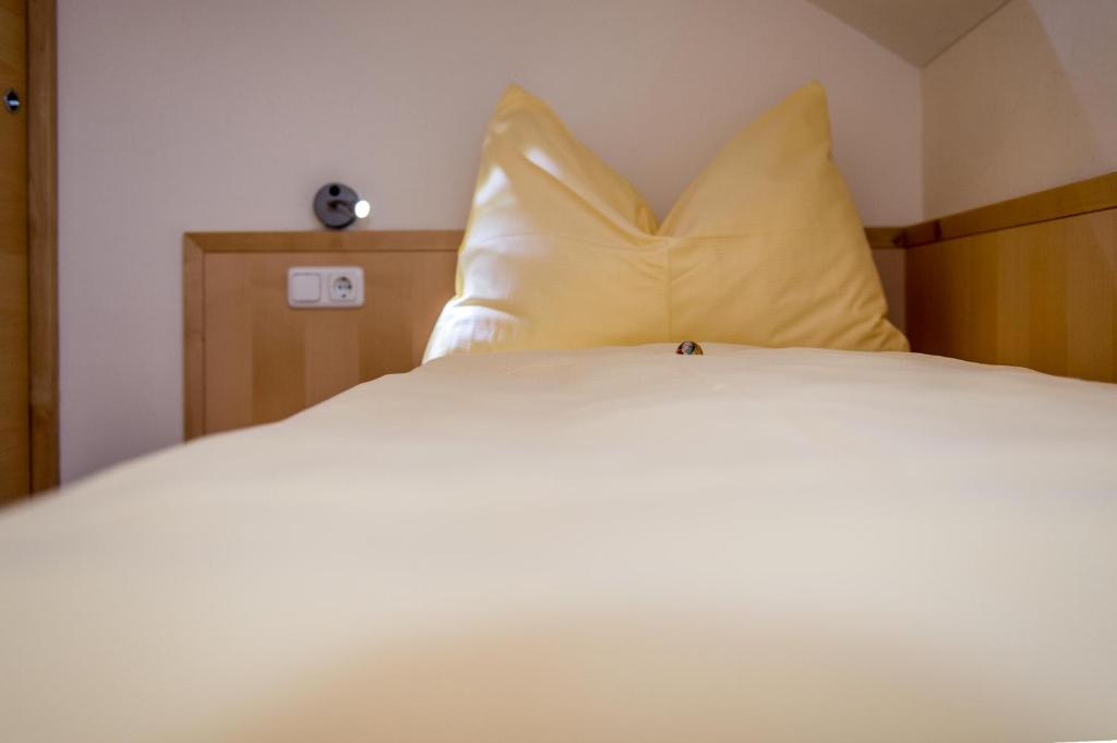 Postel nebo postele na pokoji v ubytování Ferienhaus Elisabeth