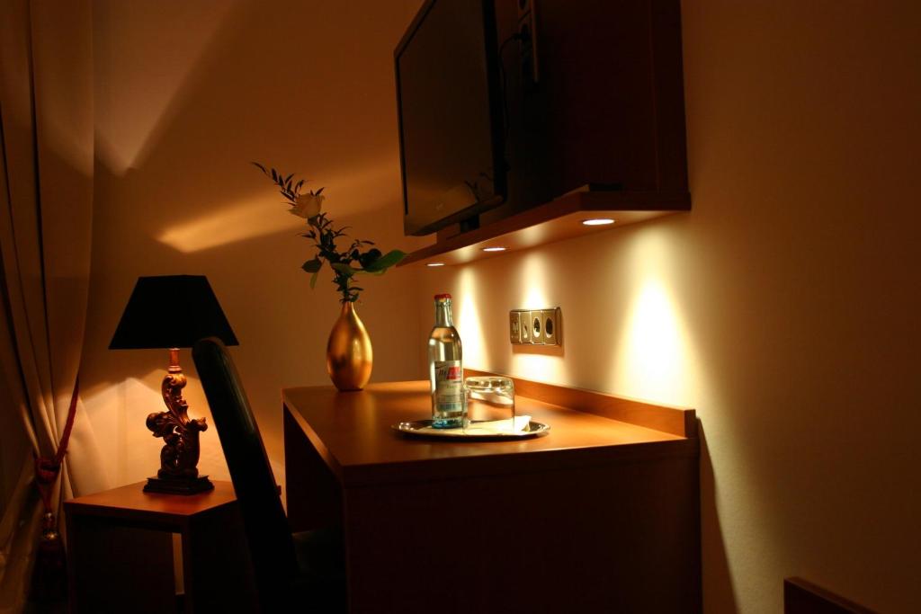 Hotel Kleine Festung Germersheim - 1