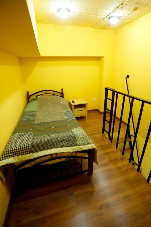 Postel nebo postele na pokoji v ubytování Araks Hotel Complex