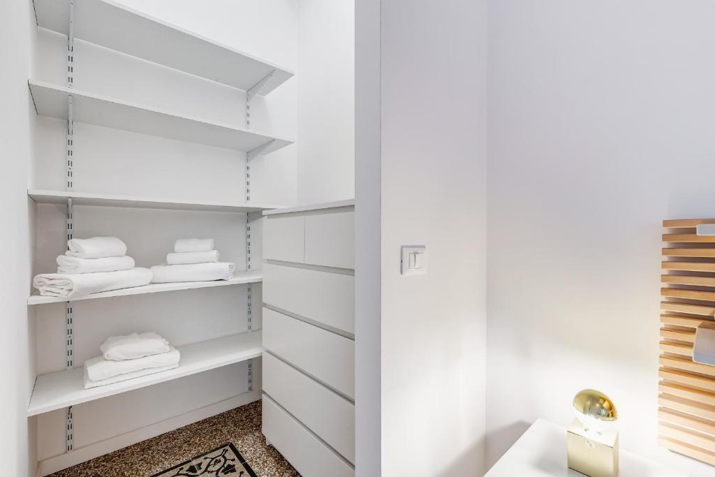 Zdjęcie z galerii obiektu BDC - Termini Sun Apartment w Rzymie