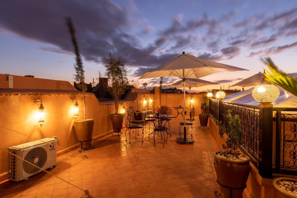 Patio nebo venkovní prostory v ubytování Riad Medina Art & Suites