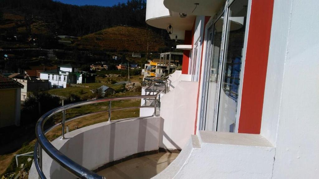 A Ooty Honey Huts - One-Bedroom Apartment