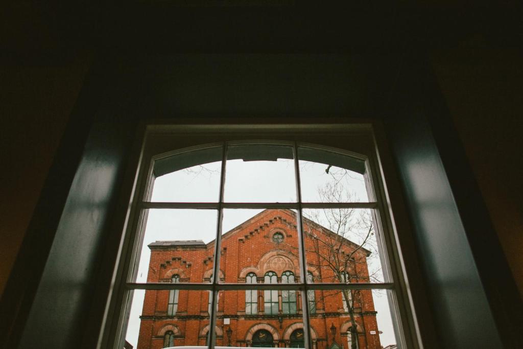 The 1852 Hotel - Self Check-in - Resim 29