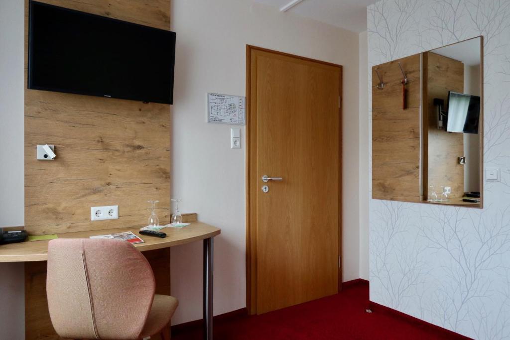 TV a/nebo společenská místnost v ubytování DEVA Hotel Renchtalblick