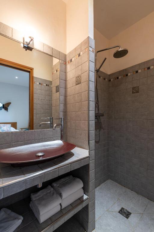 Domaine Villas Celia - Three-Bedroom Villa With Private Pool